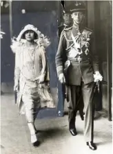  ??  ?? Duke and Duchess of York in 1924, after welcoming the King and Queen of Italy