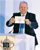  ??  ?? Shock result: Bill Beaumont reveals France will host the 2023 World Cup