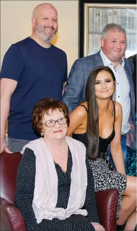  ?? PHOTOS BY LEIGH ANDERSON ?? Daniel Alvey with James, Robbie, Lisa, Shauna, Nuala Orlaith, Hannah and Jim Doyle at the Bray Rowing Club Awards.