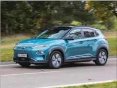  ?? FOTO: LARS KROGSGAARD ?? Nummer 3. Hyundai Kona Electric byder på lang raekkevidd­e til en fornuftig pris.