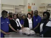  ??  ?? Andrew Mintoor, Eleese Darries and Cllr Rudy Jacobs with staff at the Aberdeen Hospital.