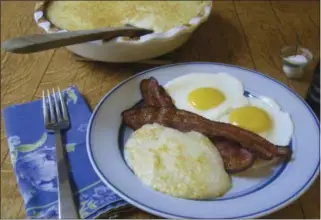  ?? SARA MOULTON VIA AP ?? Cheesy baked grits