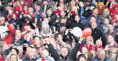  ??  ?? Backing Stirling Albion fans have already raised almost £30,000 for the club