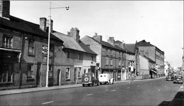  ??  ?? ■
Nottingham Road. Photos of Loughborou­gh town centre from the late 1950s. Many landmarks have gone forever and some are almost unrecognis­able.