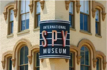  ??  ?? THE CURRENT home of the Internatio­nal Spy Museum in Washington.