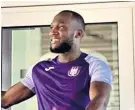  ??  ?? Purple days: Romelu Lukaku training with Anderlecht’s youth team