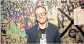  ?? COMEDY DYNAMICS ?? Chris Gethard’s new comedy special “Half My Life,” which includes standup at Gatorland in Orlando, debuts June 1 on streaming services.