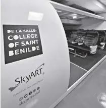  ?? ?? A MODERN Airbus A320 cabin installati­on is the newest facility of the School of Hotel, Restaurant and Institutio­n Management of Benilde.