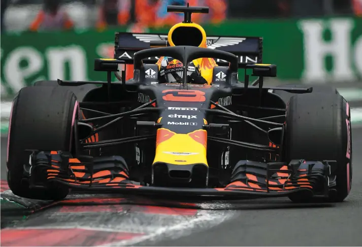 ?? PHOTO AFP ?? Le pilote de l’écurie Red Bull Daniel Ricciardo s’élancera de la première position du Grand Prix du Mexique aujourd’hui.