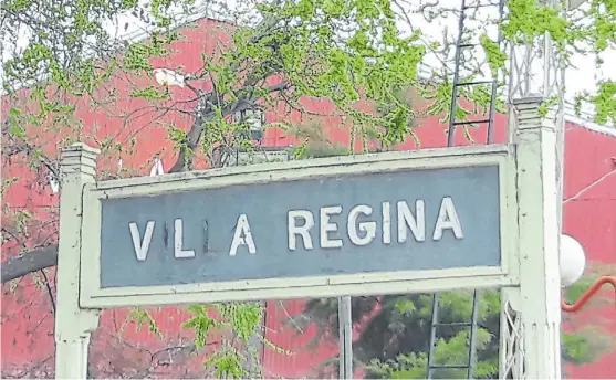  ?? CHRISTIAN RUGGERI ?? En el Alto Valle de Río Negro. Villa Regina fue un sueño hecho realidad, al que mucho contribuyó la inmigració­n italiana.