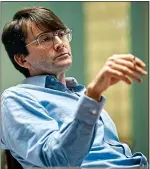  ??  ?? PURE EVIL: David Tennant, as the killer, chain-smoked through police interrogat­ions