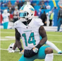  ?? GETTY IMAGES/FILE ?? Jarvis Landry delivered first downs and clutch catches against the Steelers, despite all the extra attention Pittsburgh sent his way.