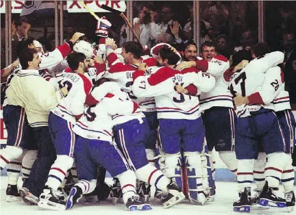  ?? GAZETTE FILES ?? The Canadiens rush to the ice to celebrate their 24th Stanley Cup victory on June 9, 1993, after defeating the Los Angeles Kings in five games. The Habs, as a team, held the normally explosive Kings to 14 shots in the first two periods — only 19 in the...