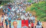  ??  ?? Mourners follow the funeral procession for MM Kalburgi in Dharwad on August 31, 2015. AFP FILE