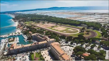  ?? (Photo DR) ?? « Ma plus grande fierté, c’est cet hippodrome, l’un des plus beaux de sa catégorie en France », dit Yvan Jonio.