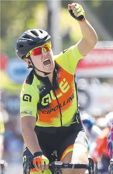  ?? Picture: SARAH REED ?? PURE JOY: Stage 4 winner Chloe Hosking crosses the line in a proud moment for her Ale-Cipollini team in the Women’s Tour Down Under.