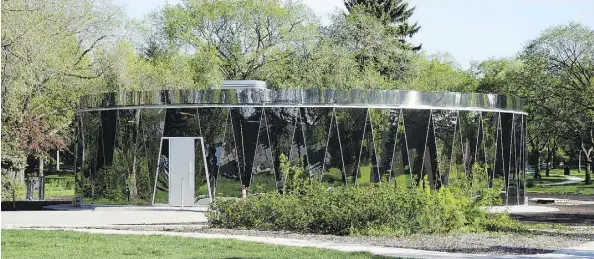  ?? BRUCE EDWARDS ?? A new glass washroom pavilion in Borden Park is one of the projects overseen by Edmonton’s city architect Carol Belanger.