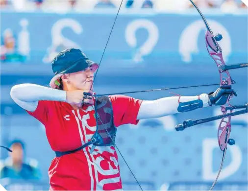  ?? ?? Alejandra Valencia se convirtió en doble medallista olímpica luego de colgarse en bronce en equipo femenil.