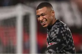  ?? AFP ?? Mbappe anotó el triunfo al marcar un dudoso penal.