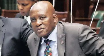  ?? Picture: IAN LANDSBERG ?? DEFIANT: Former Hawks head Berning Ntlemeza could cause a stir if he arrives at work today.