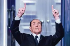  ?? EPA ?? Der 80-jährige Ex-Premier Silvio Berlusconi triumphier­t wieder.