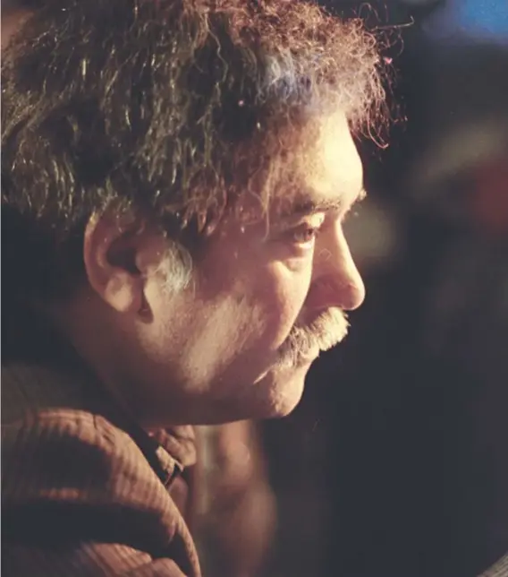  ??  ?? Raúl Ruiz (1941-2011) dirigió La telenovela errante en 1990 y sólo este año se realizó el montaje definitivo.