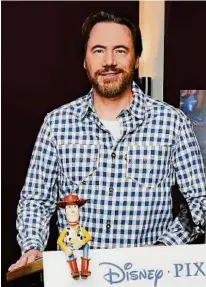  ?? DISNEY (2) ?? Michael „Bully“Herbig mit seiner Figur, dem Woody aus der „Toy Story“: läuft derzeit erfolgreic­h in den Kinos