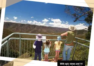  ??  ?? With epic views and 14 waterfalls, Oxley Wild Rivers NP is worth it.