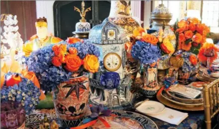  ?? TRACI RYAN HUMMEL VIA AP ?? This October 2015 photo provided by Traci Ryan Hummel shows a table display by Antique Row at the Dallas Country Club during the annual Kappa Tablescape­s event in Dallas, Texas.