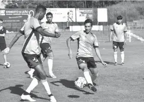  ??  ?? Nacional continua em estágio em terras de Penafiel.