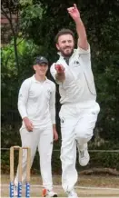  ?? ?? Richard Cole bowling for Emmbrook