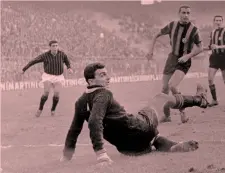  ?? RCS ?? Portiere Zaccaria Cometti con la maglia dell’Atalanta nel 1963