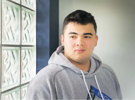  ?? ARLEN REDEKOP ?? Kyle Morris, 19, received a new heart last year and is scoring well on post-transplant tests and down to “only 10” medication­s per day.