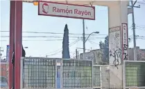  ??  ?? la estación Ramón Rayón, una de las que están en condición de deterioro