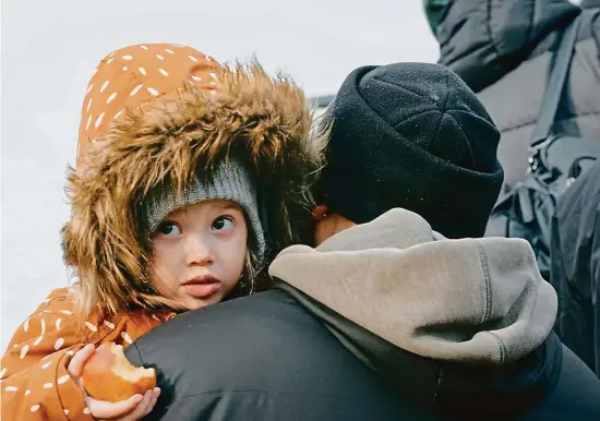  ?? FOTO JEDEN SVĚT ?? Zahajovací snímek. Dokument Překonat temnotu natočil kolektiv ukrajinský­ch filmařů na počátku války.