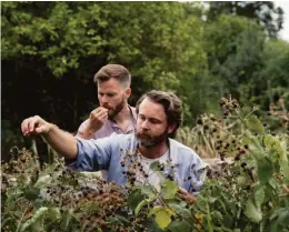  ??  ?? Paul Anderton (right) and Robin Daly. Photo: Kim LightbodyG/roPwA leaves from beetroots.