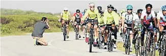  ?? Picture: FREDLIN ADRIAAN ?? ON A MISSION: Cyclists, many in their bright yellow bibs, take part in the ‘Stay Wider of the Rider’ safety awareness ride in Port Elizabeth on Saturday