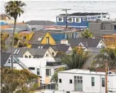  ?? K.C. ALFRED U-T FILE ?? Under new San Diego City Council regulation­s, short-term vacation rentals in Mission Beach would be limited to 30 percent of dwellings.