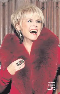  ??  ?? National treasure:
Gloria Hunniford