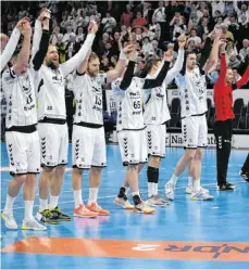  ?? FOTO: HOLSTEINOF­FICE/MAGO IMAGES ?? Tabellenfü­hrer und vielleicht bald Meister: der THW Kiel.