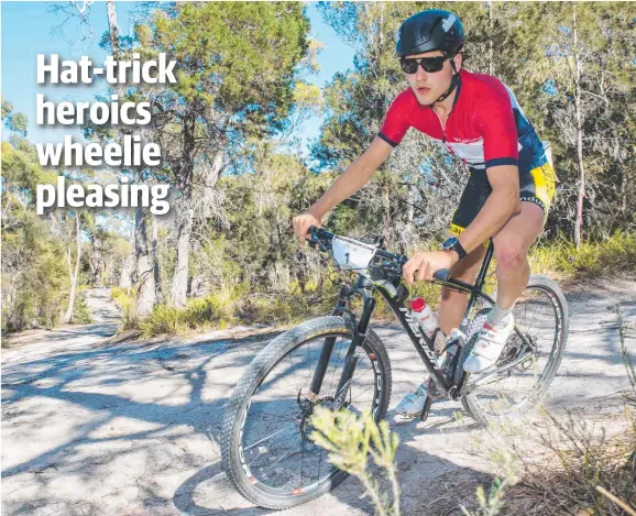  ?? Picture: CLIVE ROPER ?? ON A ROLL: Alex Hunt, the elite male winner for the third-consecutiv­e year, well in the lead on the mountain bike course.