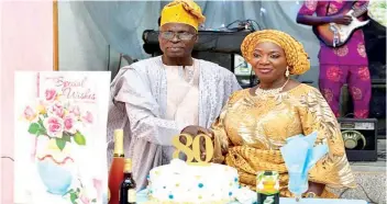  ??  ?? Prof. Sam Ayodele Olaiya (left), the Majeobaje of Ode-ekiti and former president of Rotary Club of Ado Ekiti, and his wife, Mrs. Funke Olaiya, cutting his 80th birthday cake at Ado-ekiti. Olaiya is the former Head, Department of Economics, University of Ado Ekiti; and former Dean, College of Social Sciences, Joseph Ayo Babalola University (JABU), Osun State.