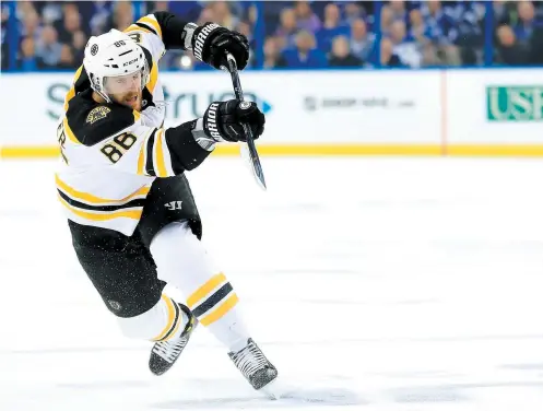  ?? PHOTO D’ARCHIVES, AFP ?? David Pastrnak a déjà enregistré 15 points en dix matchs cette saison.