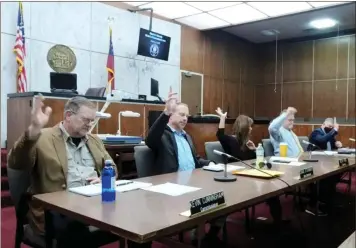  ?? Gordoncoun­ty.org Screengrab ?? Members of the Gordon County Board of Commission­ers voted unanimousl­y this week to approve a 10% cost of living increase for county employees.