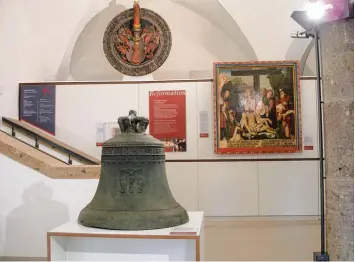  ?? Foto: Andrea Kugler ?? Die Glocke aus dem Jahr 1494 in der Dauerausst­ellung des Nördlinger Stadtmuseu­ms