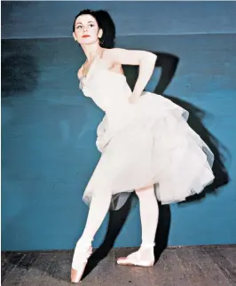  ?? ?? Lynn Seymour in 1961: Rudolf Nureyev said that when watching her, ‘heaven descends into your lap’