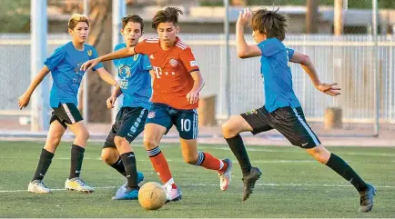  ?? Sergio Caro ?? Emotivo encuentro se vivió por los Octavos de Final en la Sub-15 que vio a Tigres vencer. /