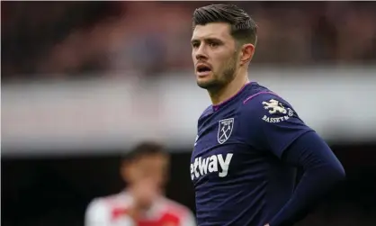  ??  ?? Aaron Cresswell played in West Ham’s last game against Arsenal on 7 March. Photograph: Jed Leicester/BPI/Shuttersto­ck