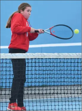  ?? CHUCK RIDENOUR/SDG Newspapers ?? Lady Whippet first singles player Grace Mahek extends a long volley during Saturday’s match against River Valley’s Sophie Thompson.