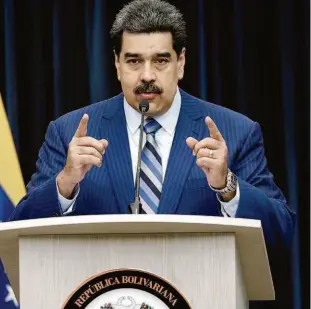  ?? Marco Bello/reuters ?? Nicolás Maduro, ditador venezuelan­o, afirmou que instruções contra ele foram transmitid­as pelos Estados Unidos ao presidente eleito do Brasil, Jair Bolsonaro